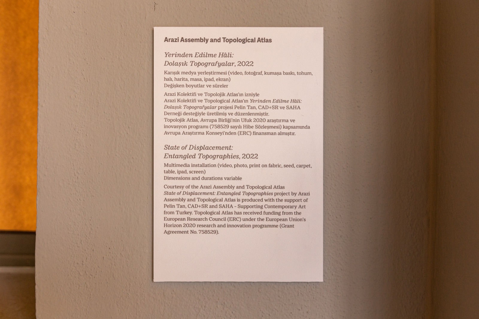 State of Displacement: Entangled Topographies