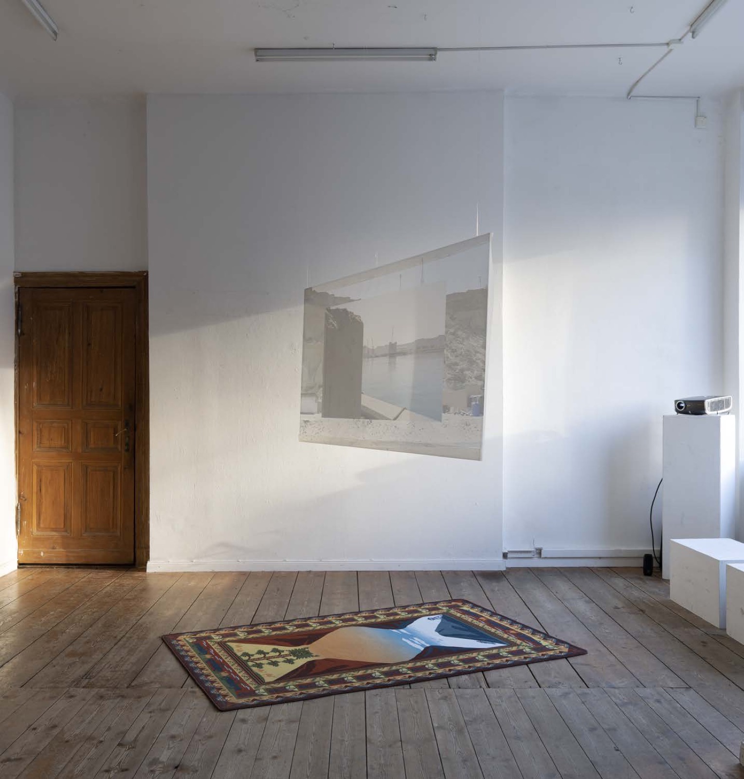 Partial Weaves: Unfinished Stories of Displacement